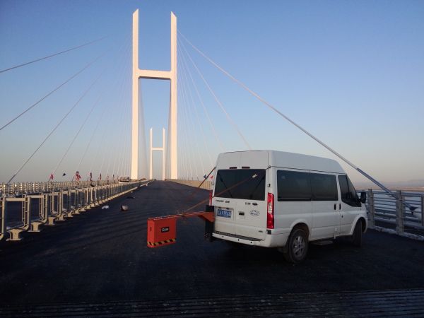 路面雷达检测车